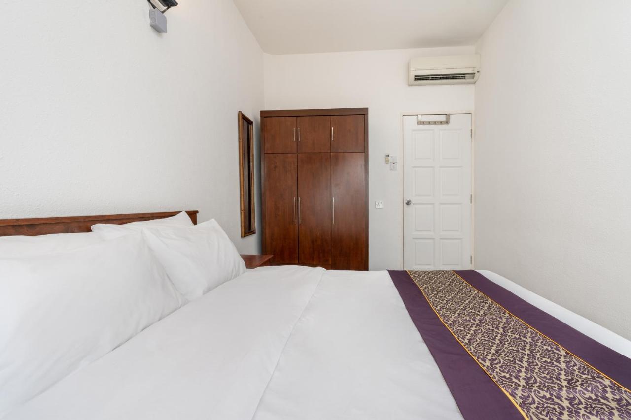 Pantai Seaview Resort Batu Ferringhi 1801 - 3 Rooms Kültér fotó